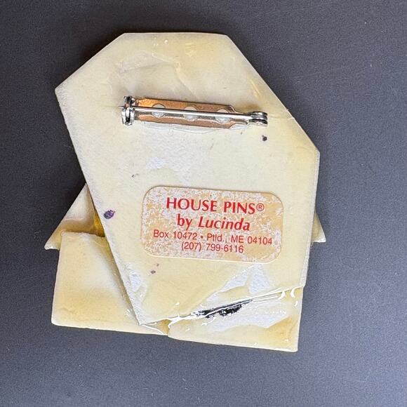 Lucinda House Brooch with Moon Large 2.25" - Picture 3 of 3